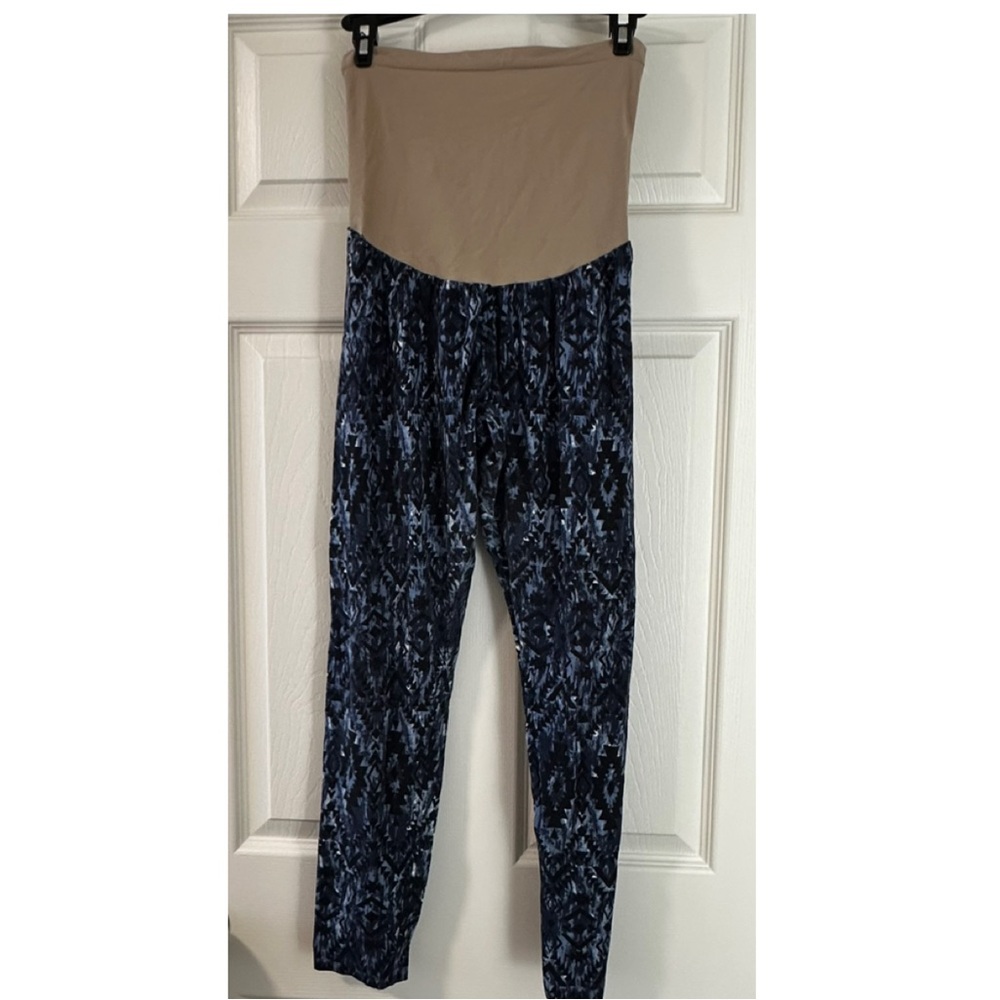 Motherhood Maternity blue and black patterned leggings size XL